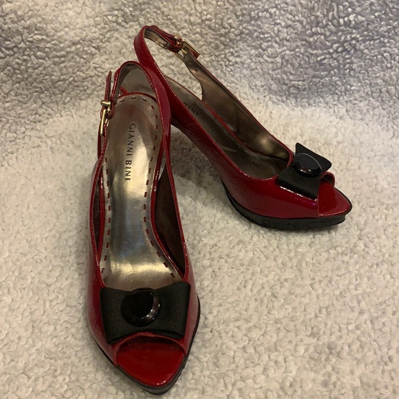 Gianni Bini Shoes - ⚜️🎉💫HP💫🎉GIANNI BINI red patent leather heels